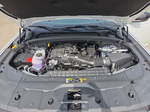 New 2026 Jeep Grand Cherokee L 2WD image 17