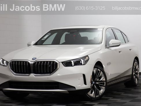 New 2026 BMW i5 eDrive40 image 1