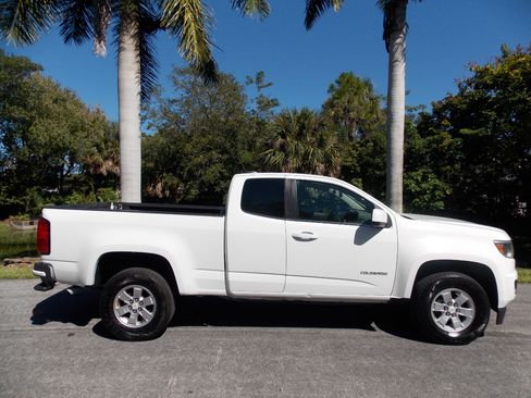 Used 2015 Chevrolet Colorado W/T w/ WT Convenience Package image 13