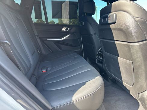 Used 2022 BMW X5 sDrive40i w/ M Sport Package RWD image 38
