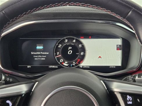 Used 2023 Jaguar F-PACE SVR image 27