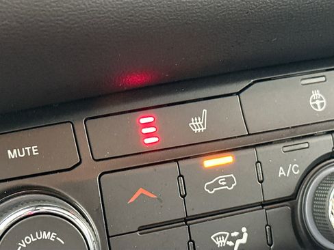 Used 2022 Dodge Durango GT image 19