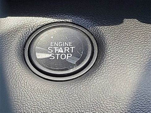 New 2025 Hyundai Elantra Sport image 9