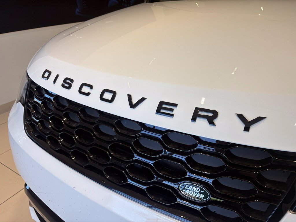 New 2026 Land Rover Discovery Dynamic SE AWD/4WD image 9