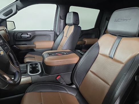 Used 2022 Chevrolet Silverado 1500 High Country w/ Safety Package II image 16