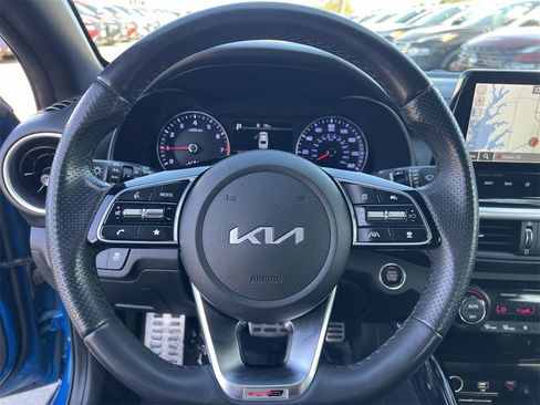 Used 2023 Kia Forte GT-Line w/ GT-Line Premium Package image 10