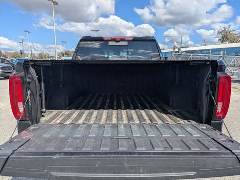 Used 2025 GMC Sierra 1500 Denali w/ Denali Reserve Package image 11