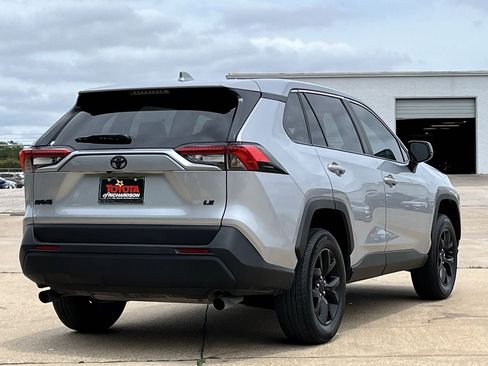 Used 2025 Toyota RAV4 LE FWD image 4