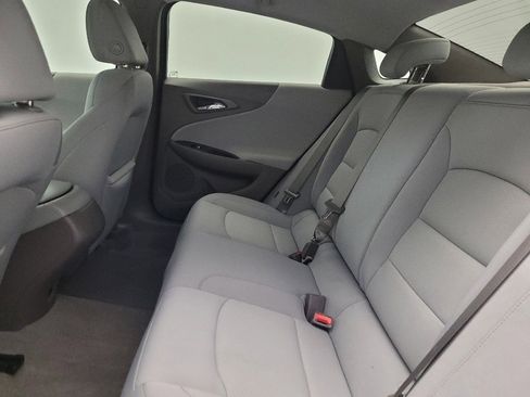 Used 2022 Chevrolet Malibu LS image 18