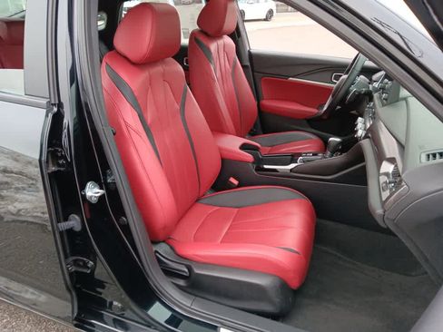 Used 2023 Acura Integra A-Spec image 10