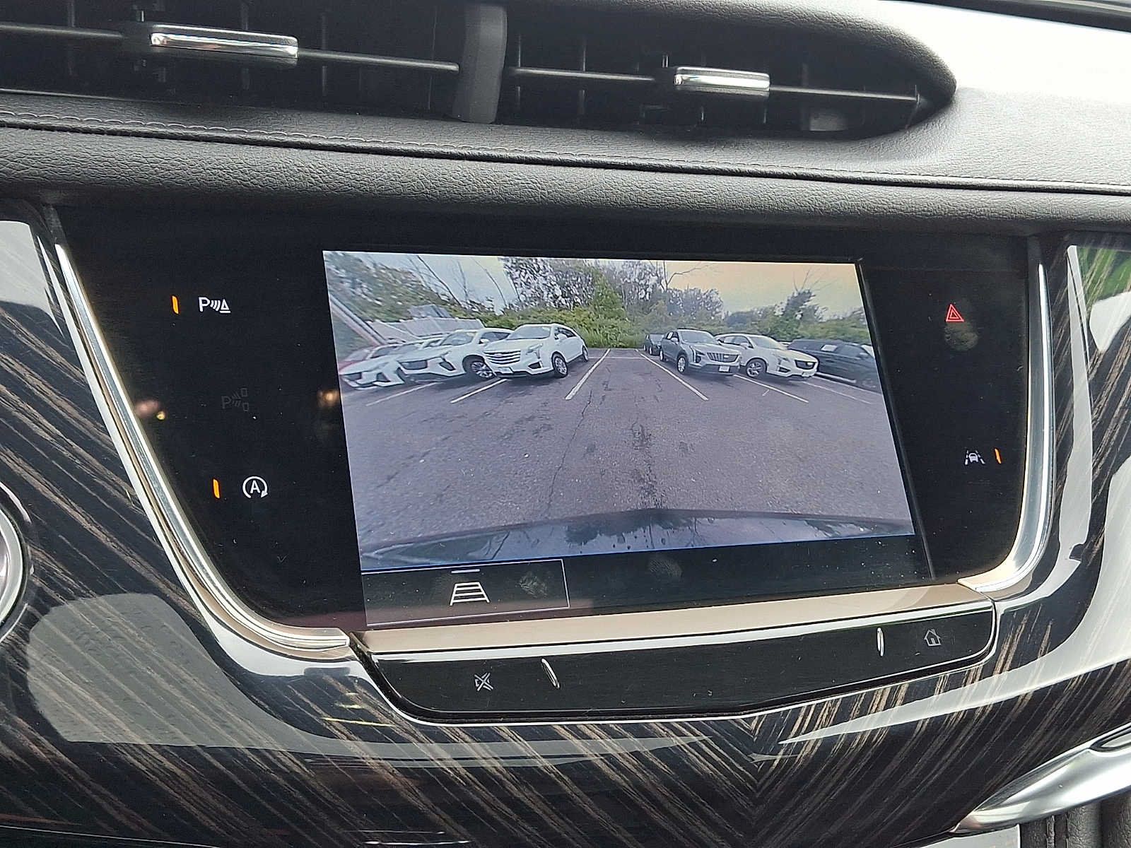 Certified 2024 Cadillac XT6 Premium Luxury AWD/4WD image 31