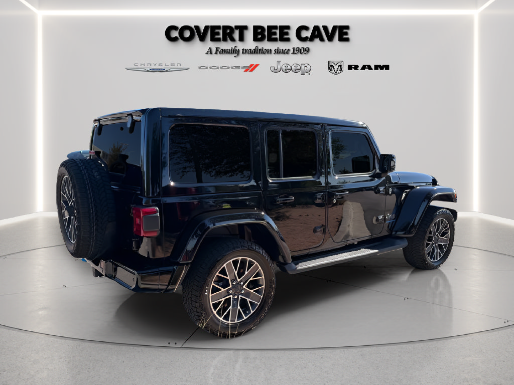 Used 2024 Jeep Wrangler High Altitude AWD/4WD image 9