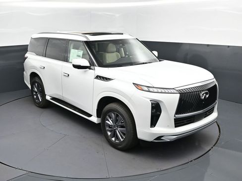 New 2026 INFINITI QX80 Pure image 1