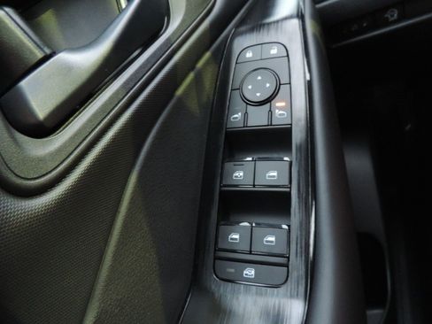 New 2026 Nissan Rogue S image 22