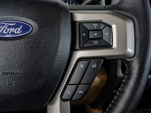 Used 2020 Ford F250 Lariat w/ Lariat Ultimate Package image 16