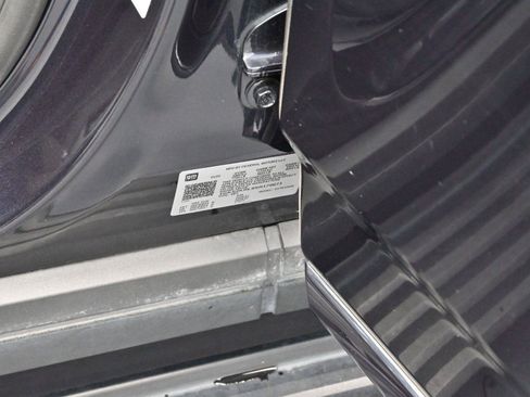 Used 2025 GMC Yukon XL Denali Ultimate w/ LPO, Floor Liner Package image 45