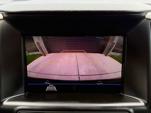 Used 2020 GMC Terrain SLE w/ Driver Convenience Package image 17