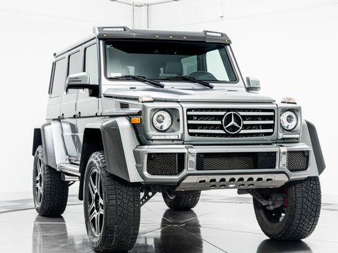 Used 2018 Mercedes-Benz G 550 Squared image 3