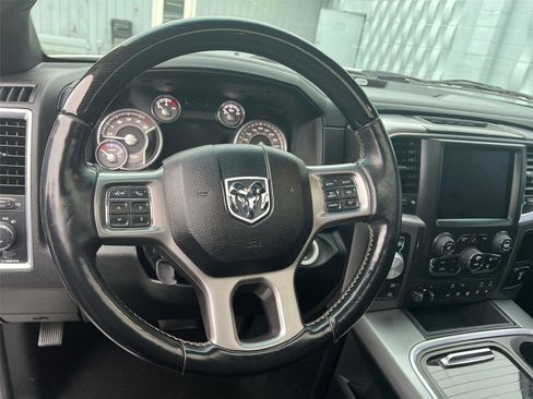 Used 2018 RAM 1500 Limited image 13