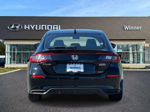 Used 2025 Honda Civic Sport Touring image 3