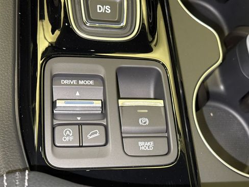 New 2026 Honda Pilot Touring image 31