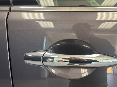 Used 2024 INFINITI QX80 Luxe image 11