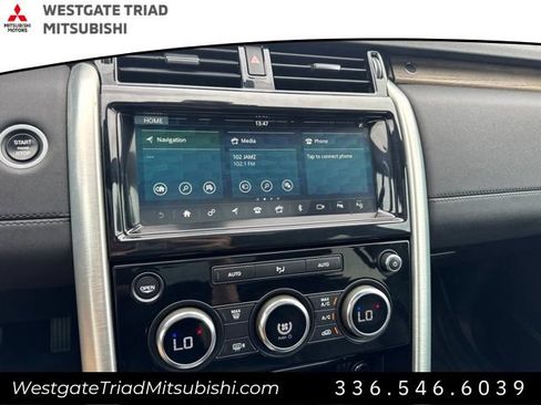 Used 2019 Land Rover Discovery HSE AWD/4WD image 14