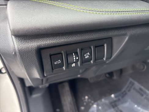 Certified 2025 Subaru Outback Onyx Edition image 21