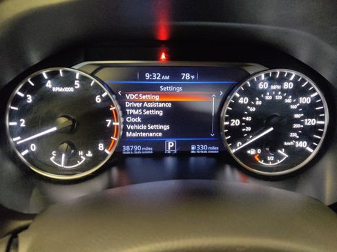 Used 2023 Nissan Altima 2.5 SR w/ SR Premium Package FWD image 23