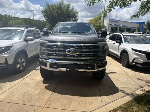 Used 2024 Ford F250 Lariat w/ Lariat Ultimate Package AWD/4WD image 2