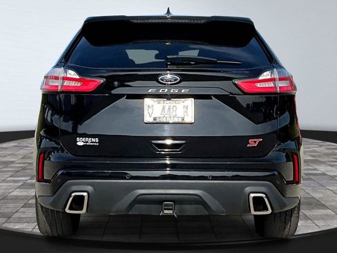Used 2022 Ford Edge ST w/ Equipment Group 401A image 6