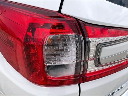 Used 2024 Subaru Ascent Touring w/ Popular Package #2 AWD/4WD image 28