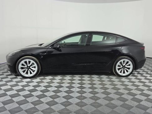 Used 2023 Tesla Model 3 Standard Range RWD image 4