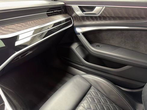 Used 2020 Audi S6 Prestige AWD/4WD image 24