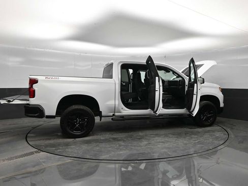 Used 2024 Chevrolet Silverado 1500 LT Trail Boss w/ Protection Package AWD/4WD image 45