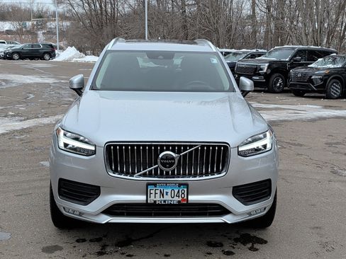 Used 2021 Volvo XC90 T5 Momentum w/ Protection Package Premier image 2