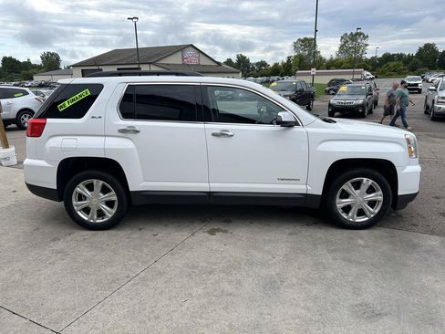 Used 2016 GMC Terrain SLE w/ Chrome Edition FWD image 6