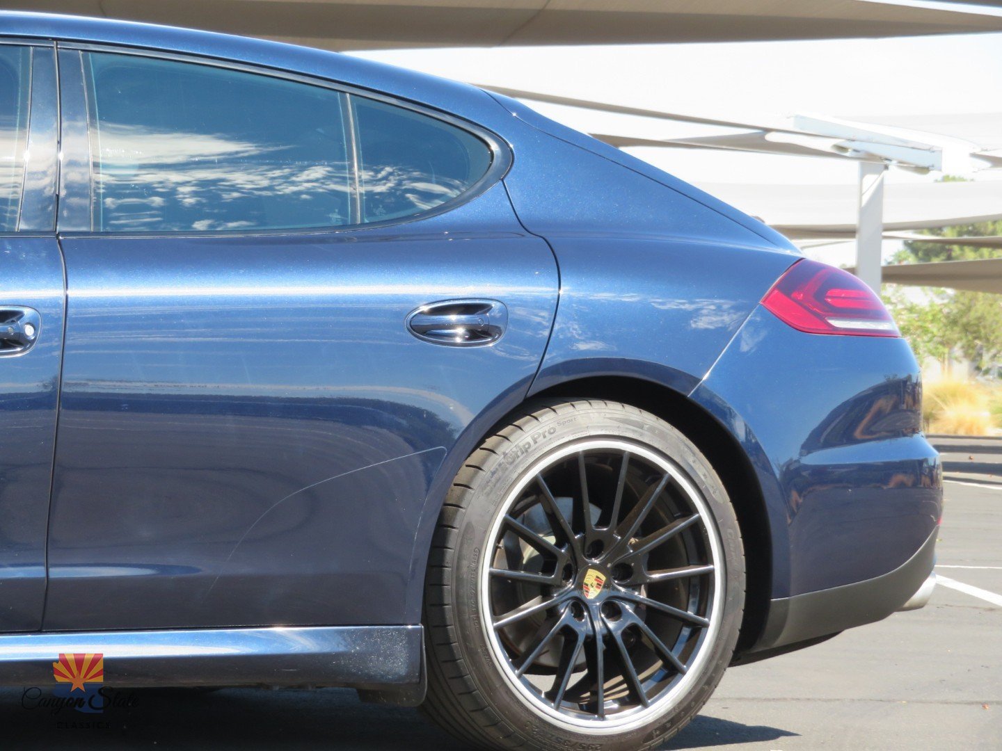 Used 2016 Porsche Panamera AWD/4WD image 22