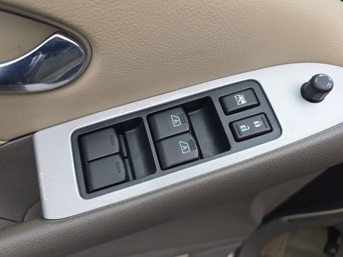 Used 2010 Nissan Murano SL w/ Leather Pkg image 25