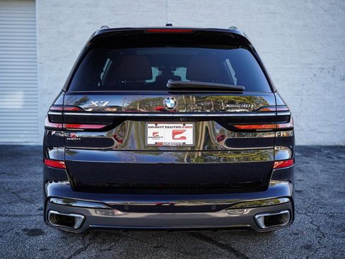 Used 2023 BMW X7 xDrive40i w/ M Sport Package image 13