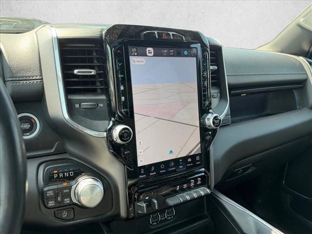 Used 2023 RAM 1500 Laramie AWD/4WD image 15