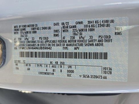 Certified 2022 Ford Escape SEL AWD/4WD image 27