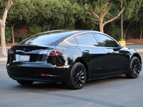 Used 2019 Tesla Model 3 Standard Range Plus RWD image 7