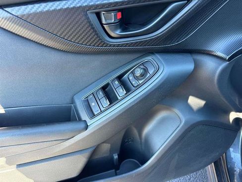 Used 2019 Subaru Crosstrek 2.0i Premium image 13