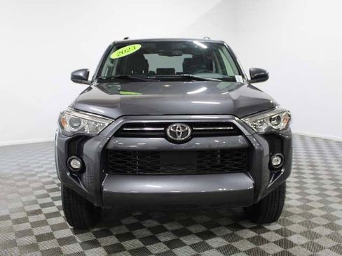 Certified 2023 Toyota 4Runner SR5 AWD/4WD image 9