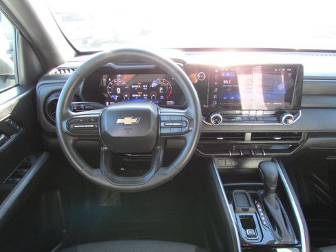 Used 2024 Chevrolet Colorado W/T w/ Safety Package RWD image 19