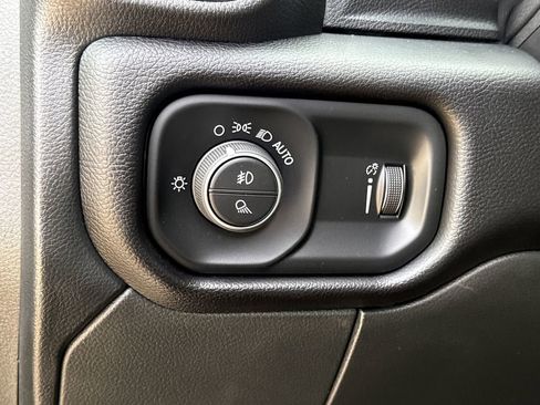 Used 2024 RAM 3500 Lone Star w/ Night Edition image 22