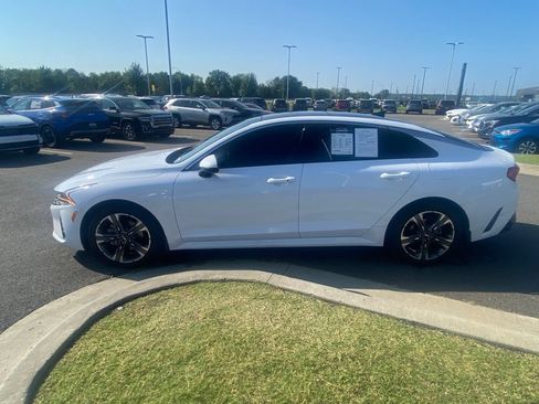 Used 2021 Kia K5 EX w/ EX Premium Package FWD image 4