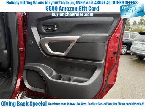 Used 2016 Nissan Titan SL image 24