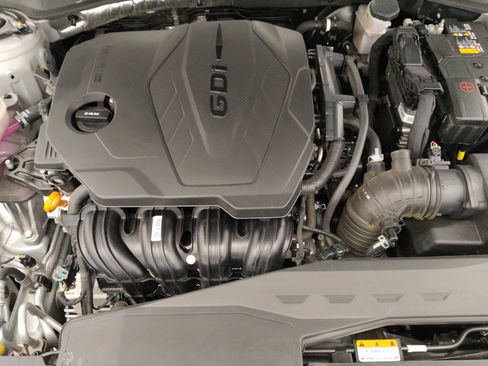Used 2025 Hyundai Sonata SEL FWD image 30